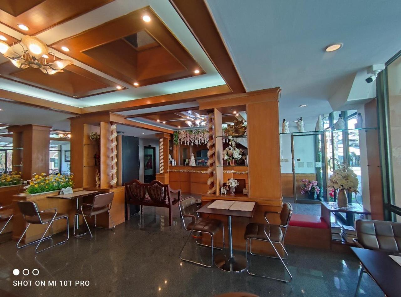 Areena Resort And Hotel Uttaradit Exterior photo
