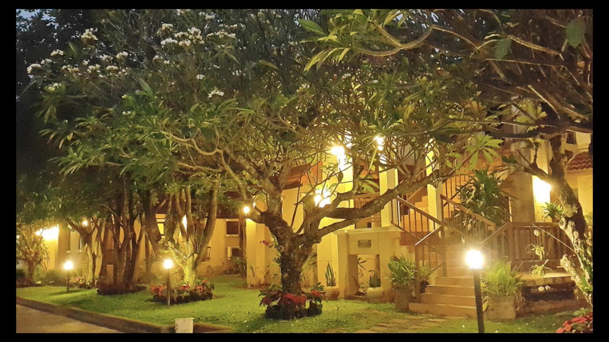 Areena Resort And Hotel Uttaradit Exterior photo